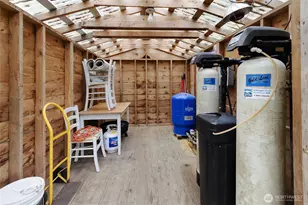 36819 Eatonville Cutoff Rd E, Eatonville, WA 98328 - Photo 34