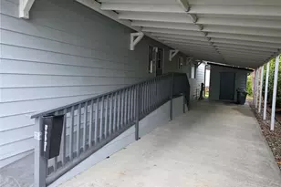 620 112th Street SE, Everett, WA 98208 - Photo 2