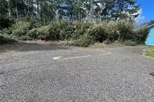 653 Sunset Ave NE, Ocean Shores, WA 98569 - Photo 36