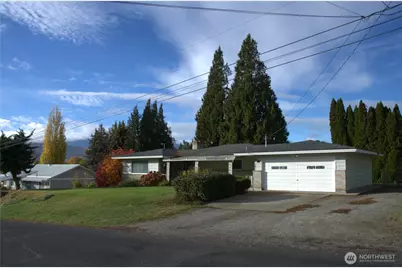 772 N Keller Street, East Wenatchee, WA 98802 - Photo 2