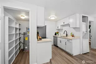 707 N 130th, Seattle, WA 98133 - Photo 10