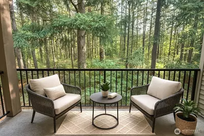 25025 SE Klahanie Boulevard #D202, Issaquah, WA 98029 - Photo 4