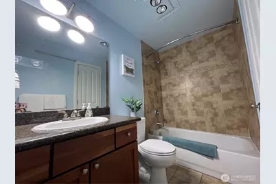 14006 SE 6th #14, Bellevue, WA 98007 - Photo 12