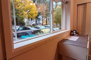 14006 SE 6th, Bellevue, WA 98007 - Photo 14