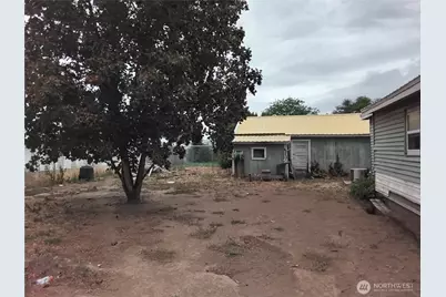 910 Dogwood Street, Oroville, WA 98844 - Photo 38