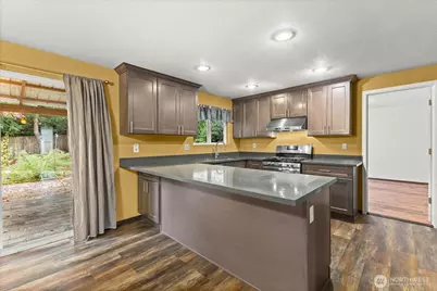 1007 174th Avenue NE, Bellevue, WA 98008 - Photo 12