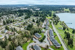 23405 Lakeview Dr, Mountlake Terrace, WA 98043 - Photo 24