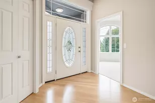 722 E Tacoma St, Kent, WA 98030 - Photo 4