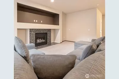 722 E Tacoma Street, Kent, WA 98030 - Photo 8