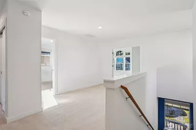 12736 67th Place S, Seattle, WA 98178 - Photo 10