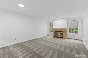 132 NE 95th St, Seattle, WA 98115 - Photo 6