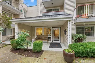132 NE 95th St, Seattle, WA 98115 - Photo 2