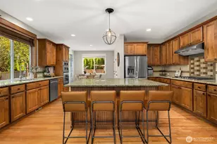 1719 271st Ave SE, Sammamish, WA 98075 - Photo 10