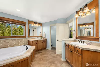 1719 271st Avenue SE, Sammamish, WA 98075 - Photo 20