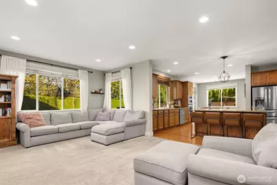 1719 271st Avenue SE, Sammamish, WA 98075 - Photo 8