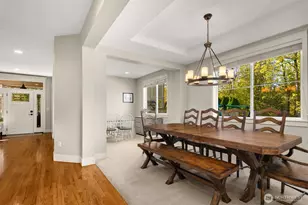 1719 271st Ave SE, Sammamish, WA 98075 - Photo 4