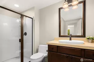 1719 271st Ave SE, Sammamish, WA 98075 - Photo 28