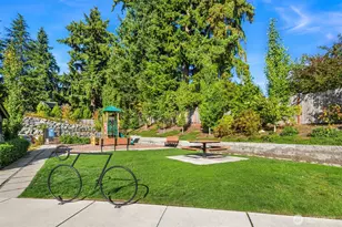 18782 67th Ave NE, Kenmore, WA 98028 - Photo 2