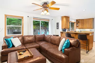 25761 Norval Lane NW, Poulsbo, WA 98370 - Photo 12