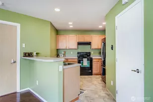 1736 E 39th St, Tacoma, WA 98404 - Photo 8