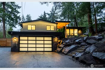 15621 SE 24th Street, Bellevue, WA 98008 - Photo 2