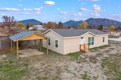 906 Valley Avenue, Chewelah, WA 99109 - Photo 1