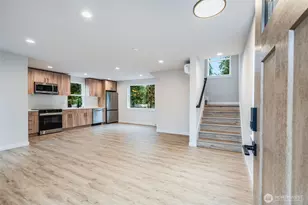 12531 25th Ave NE, Seattle, WA 98125 - Photo 14