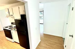 19411 56th Ave W, Lynnwood, WA 98036 - Photo 4