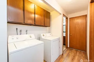 1301 S 3rd Ave, Sequim, WA 98382 - Photo 8