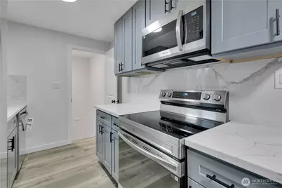 17017 4th Avenue NE, Shoreline, WA 98155 - Photo 12