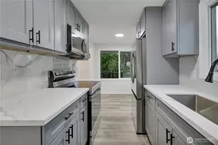 17017 4th Ave NE, Shoreline, WA 98155 - Photo 14