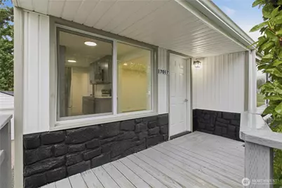 17017 4th Avenue NE, Shoreline, WA 98155 - Photo 2