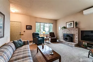 338 E Lopez Ave NE, Port Angeles, WA 98362 - Photo 8