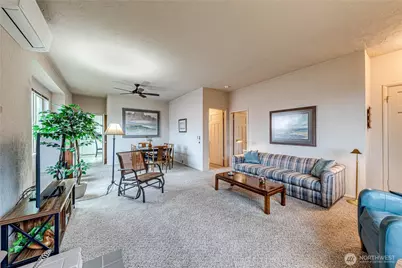 338 E Lopez Avenue NE, Port Angeles, WA 98362 - Photo 10