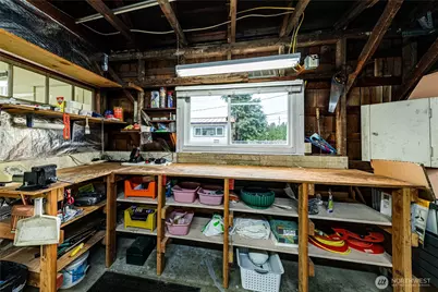 338 E Lopez Avenue NE, Port Angeles, WA 98362 - Photo 32