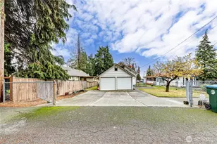 338 E Lopez Ave NE, Port Angeles, WA 98362 - Photo 40