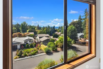 1071 4th Avenue S #302, Edmonds, WA 98020 - Photo 18