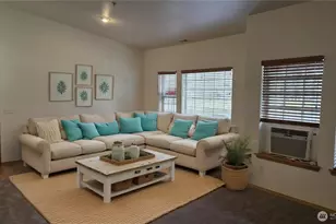 8113 Custer Rd SW, Lakewood, WA 98499 - Photo 4