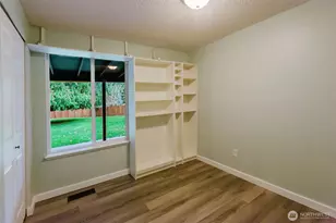 1135 Hillandale Dr E, Port Orchard, WA 98366 - Photo 20