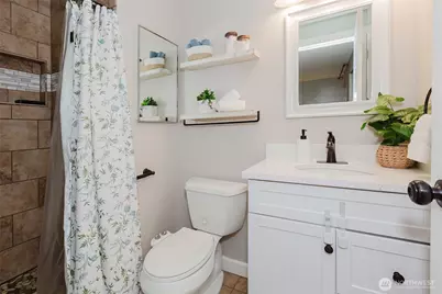 1135 Hillandale Drive E, Port Orchard, WA 98366 - Photo 16