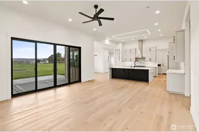 657 Friedline Road, Yakima, WA 98908 - Photo 6