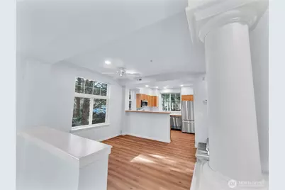 2070 132nd Avenue SE #712, Bellevue, WA 98005 - Photo 10