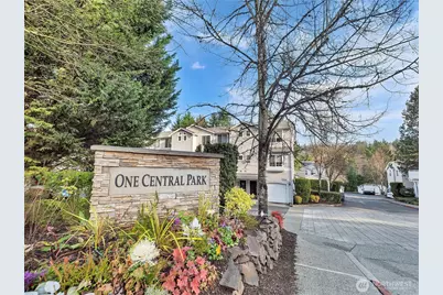 2070 132nd Avenue SE #712, Bellevue, WA 98005 - Photo 2