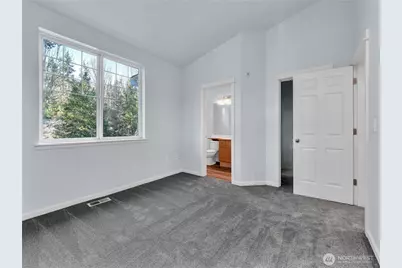 2070 132nd Avenue SE #712, Bellevue, WA 98005 - Photo 22