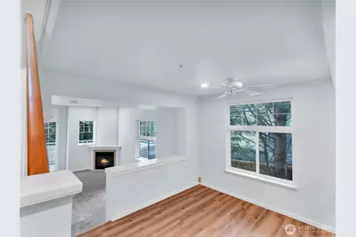 2070 132nd Avenue SE #712, Bellevue, WA 98005 - Photo 16