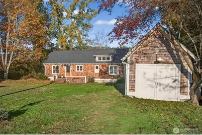 357 E Birnie Slough Road, Cathlamet, WA 98612 - Photo 2