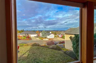 31 Opal Ln, Sequim, WA 98382 - Photo 2