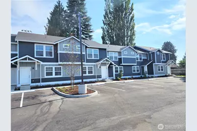 1031 Cedar Avenue #102, Marysville, WA 98270 - Photo 2