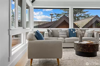 1014 4th Avenue N, Seattle, WA 98109 - Photo 8