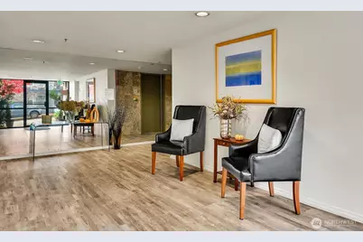 619 5th Avenue W #203, Seattle, WA 98119 - Photo 26